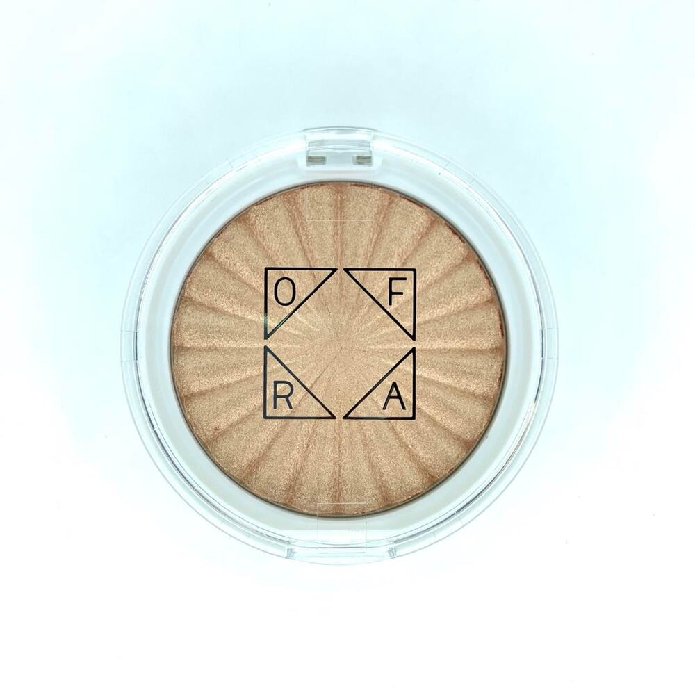 Ofra x Talia Mar Highlighter